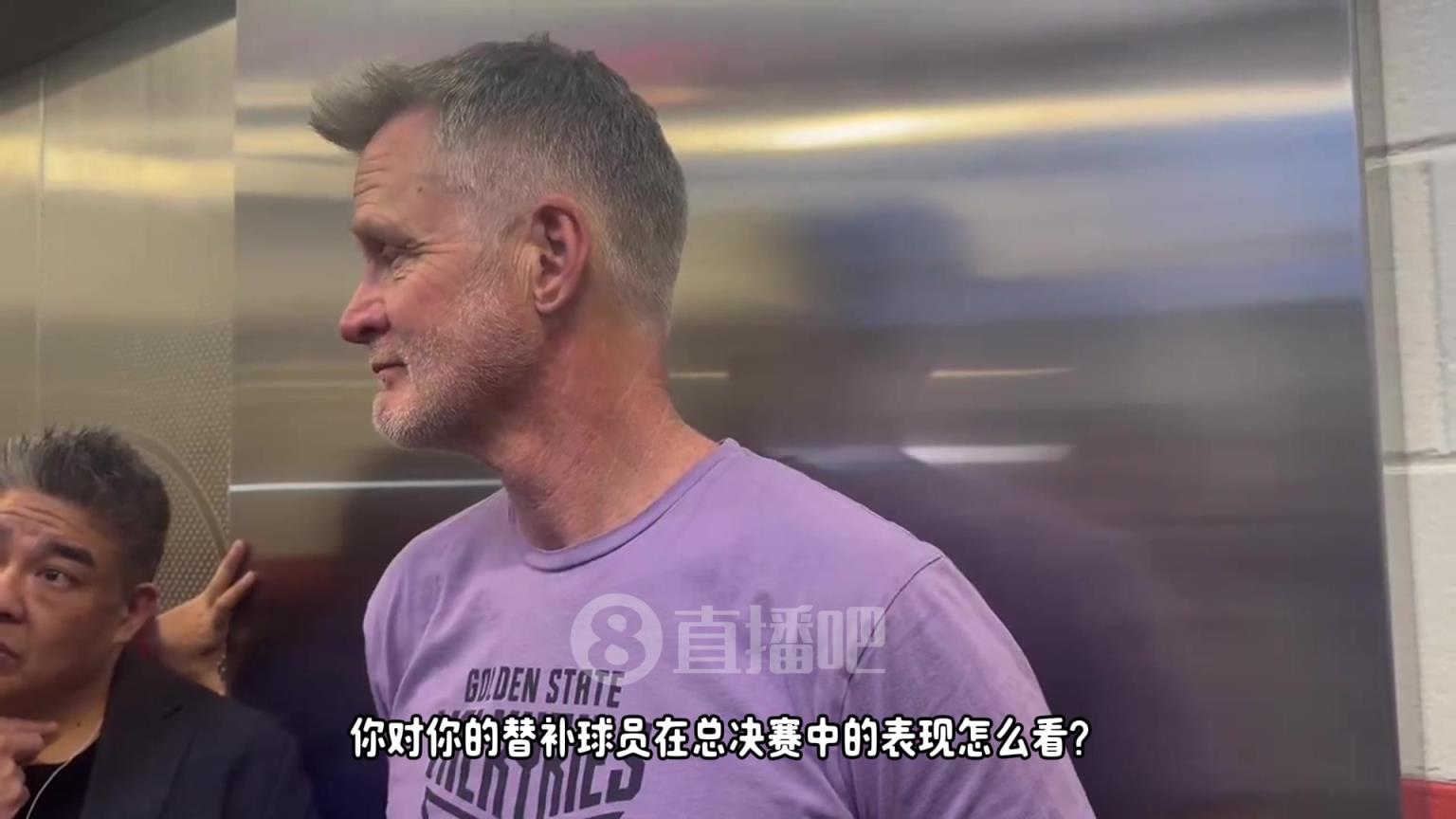 記者：你們替補在總決賽有競爭力嗎？科爾：先別說總決賽，我們想進季后賽